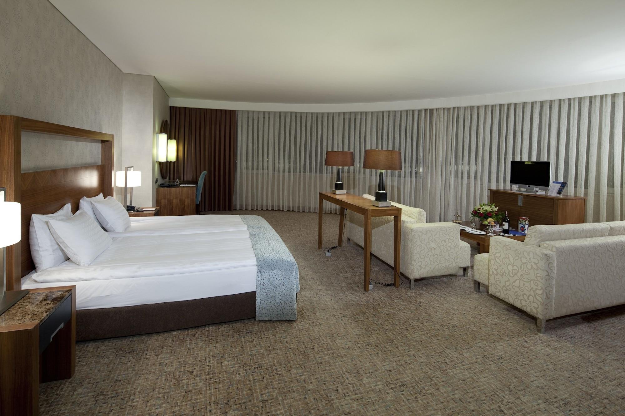 Dedeman Konya Hotel Convention Center Kültér fotó