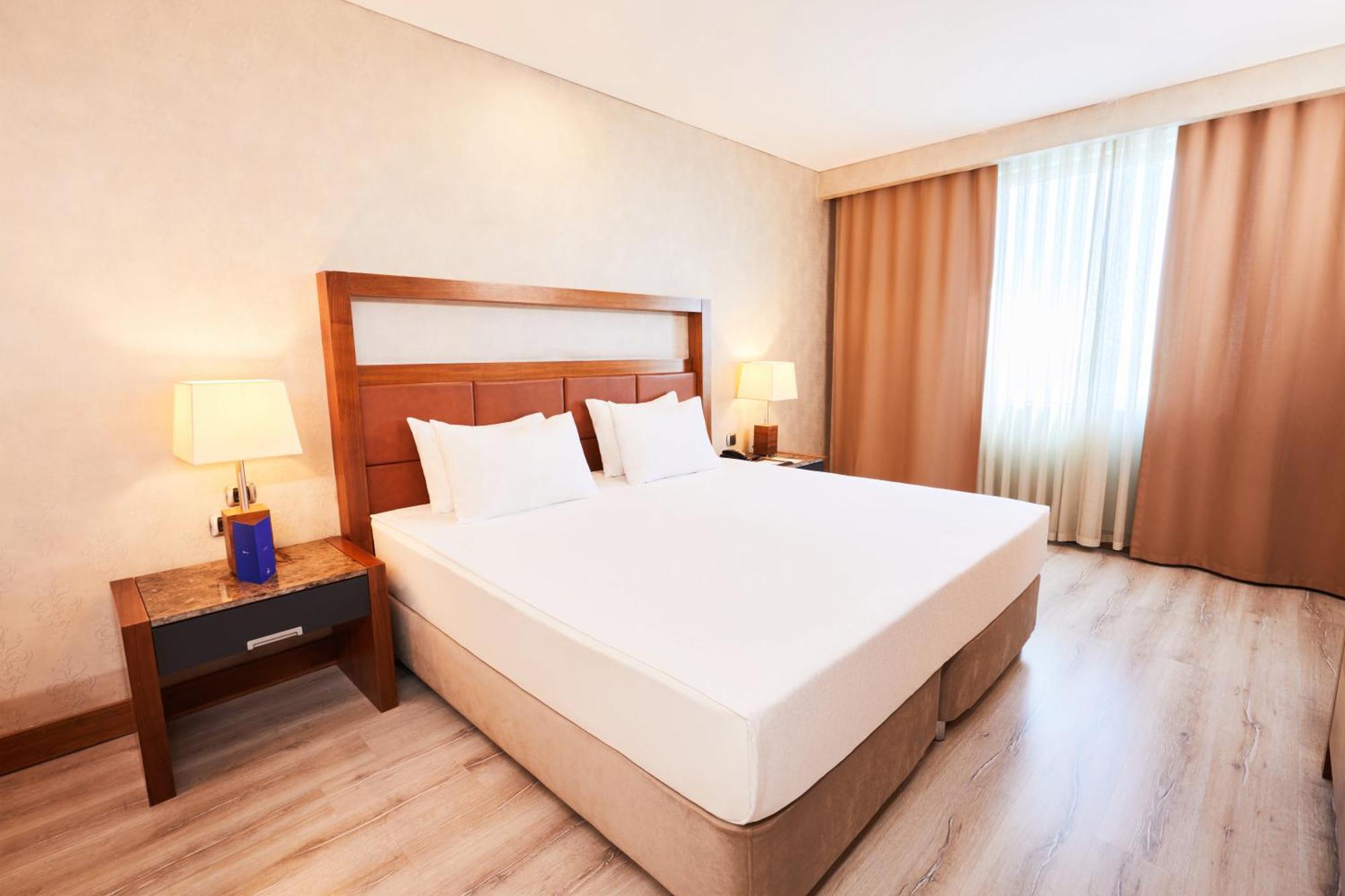 Dedeman Konya Hotel Convention Center Kültér fotó