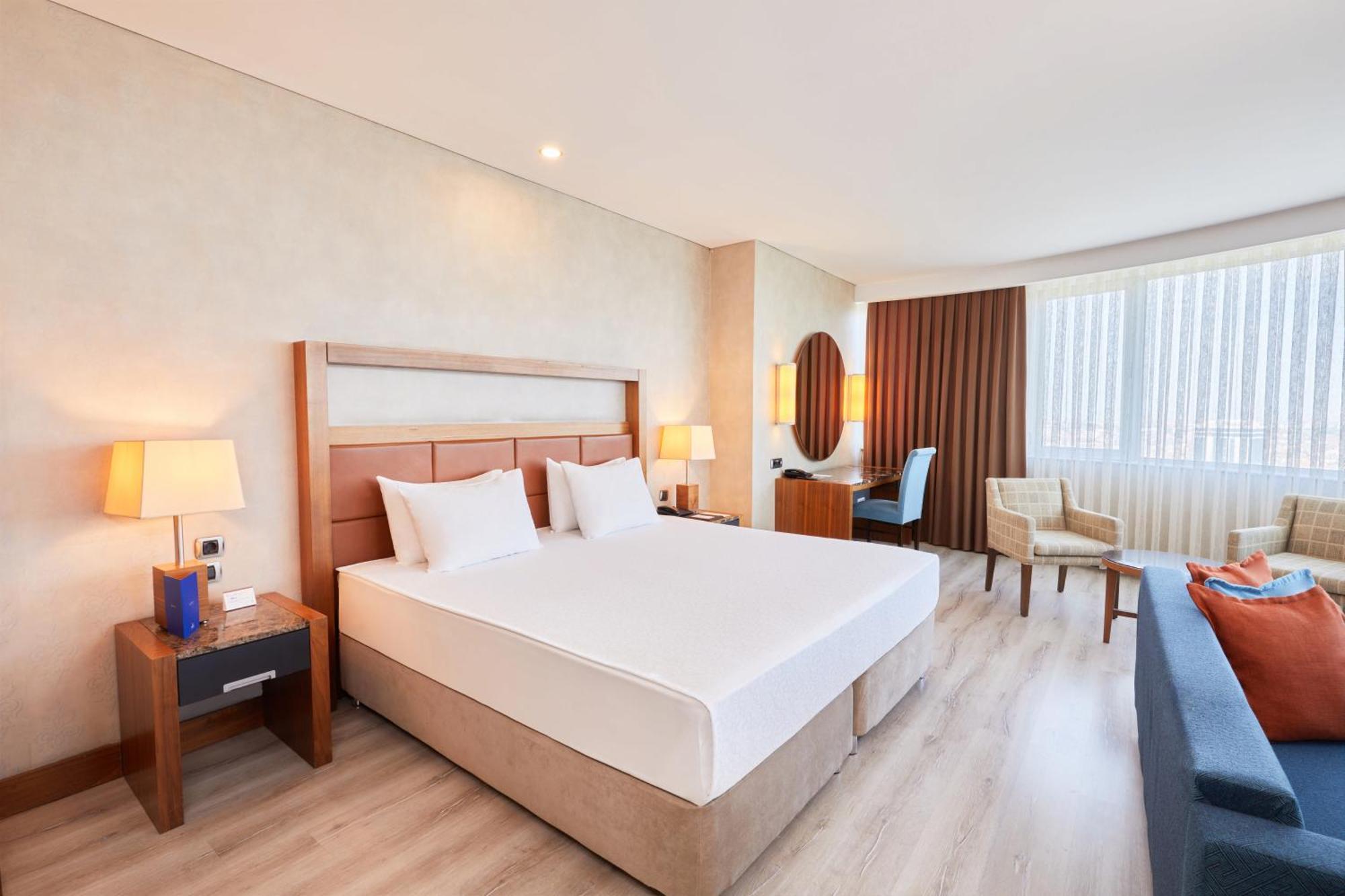 Dedeman Konya Hotel Convention Center Kültér fotó