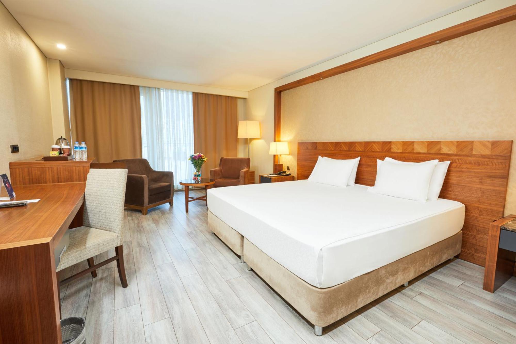 Dedeman Konya Hotel Convention Center Kültér fotó