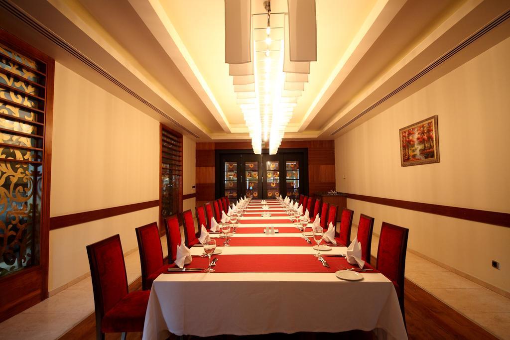 Dedeman Konya Hotel Convention Center Kültér fotó